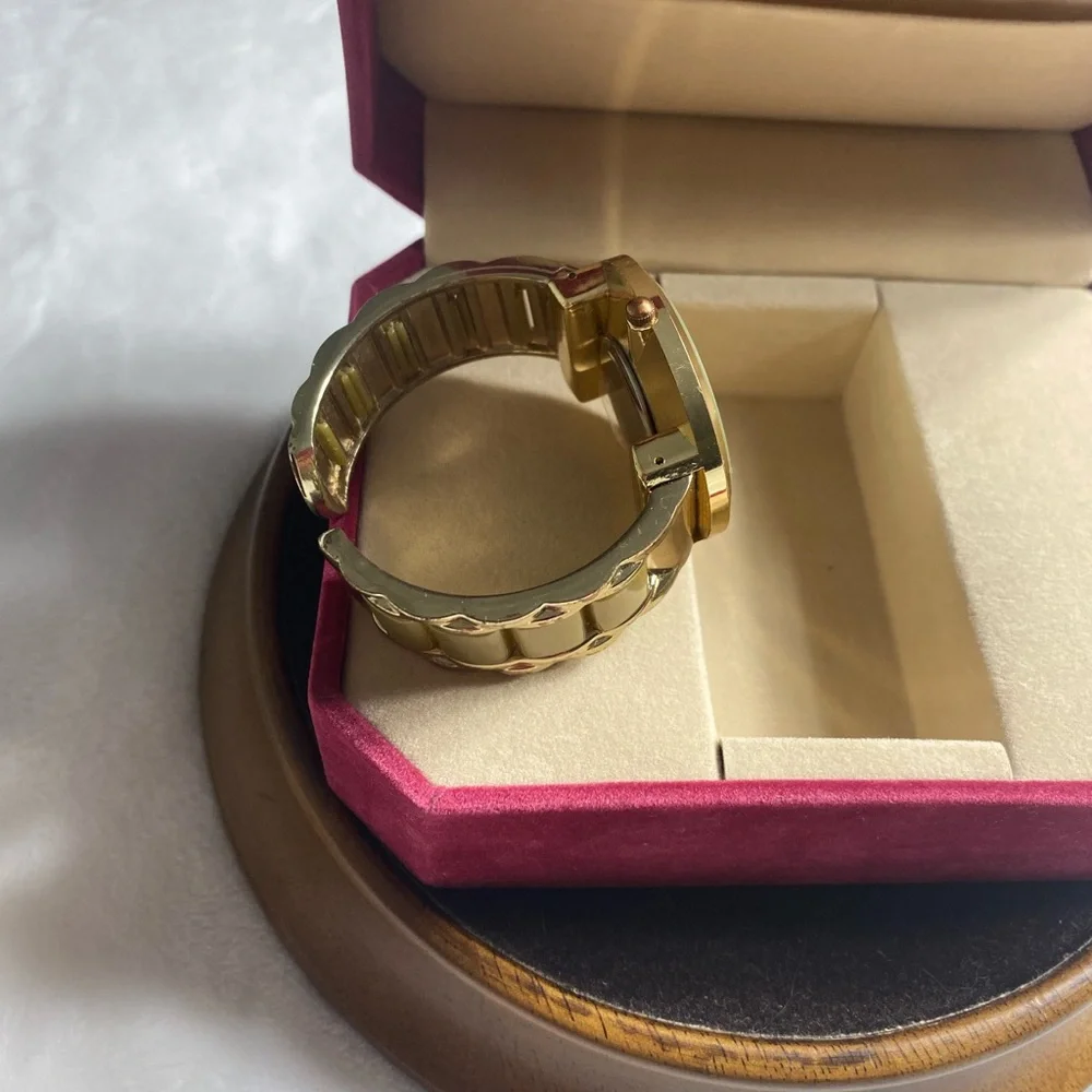 Gold and Yellow Wearable Bracelet